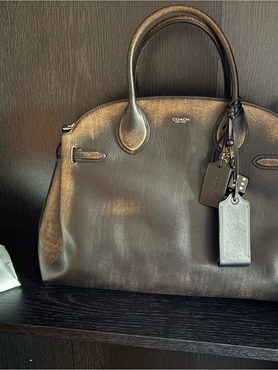 Coach Handbags - Coach Empire 40 Loved Leather